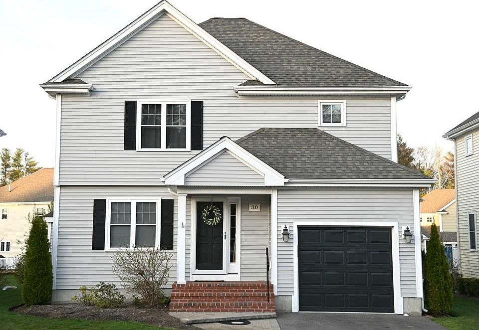 1st image of 30 Surrey Ln #30