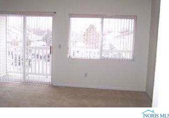 5th image of 2625 W Village Dr