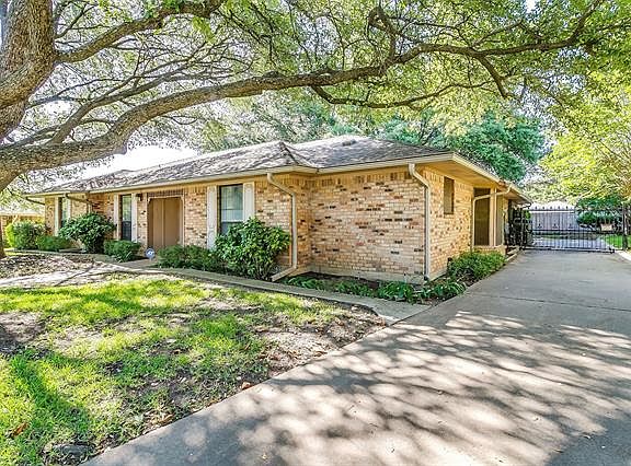 2nd image of 4721 Greenshire Pl