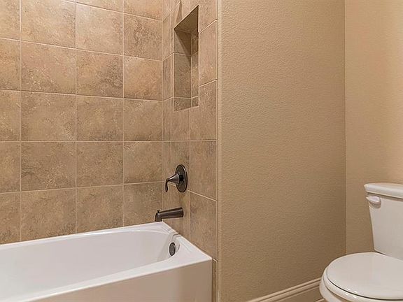 4th image of 7913 Medina Way