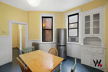 Rented by Warren T Real Estate Corp.