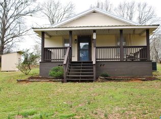 6342 Warrior River Rd, Bessemer, AL 35023