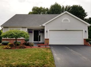 7415 Savanna Dr, Temperance, MI 48182
