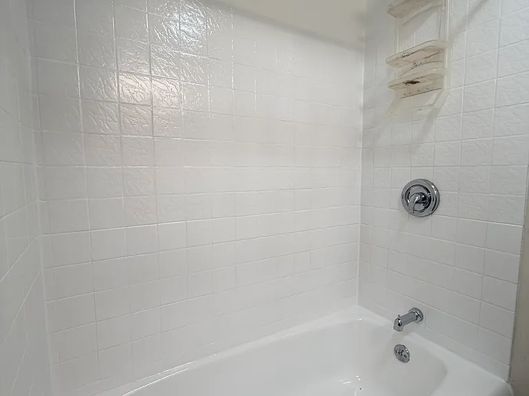 2618 N 73rd Ave #1 — Photo 9