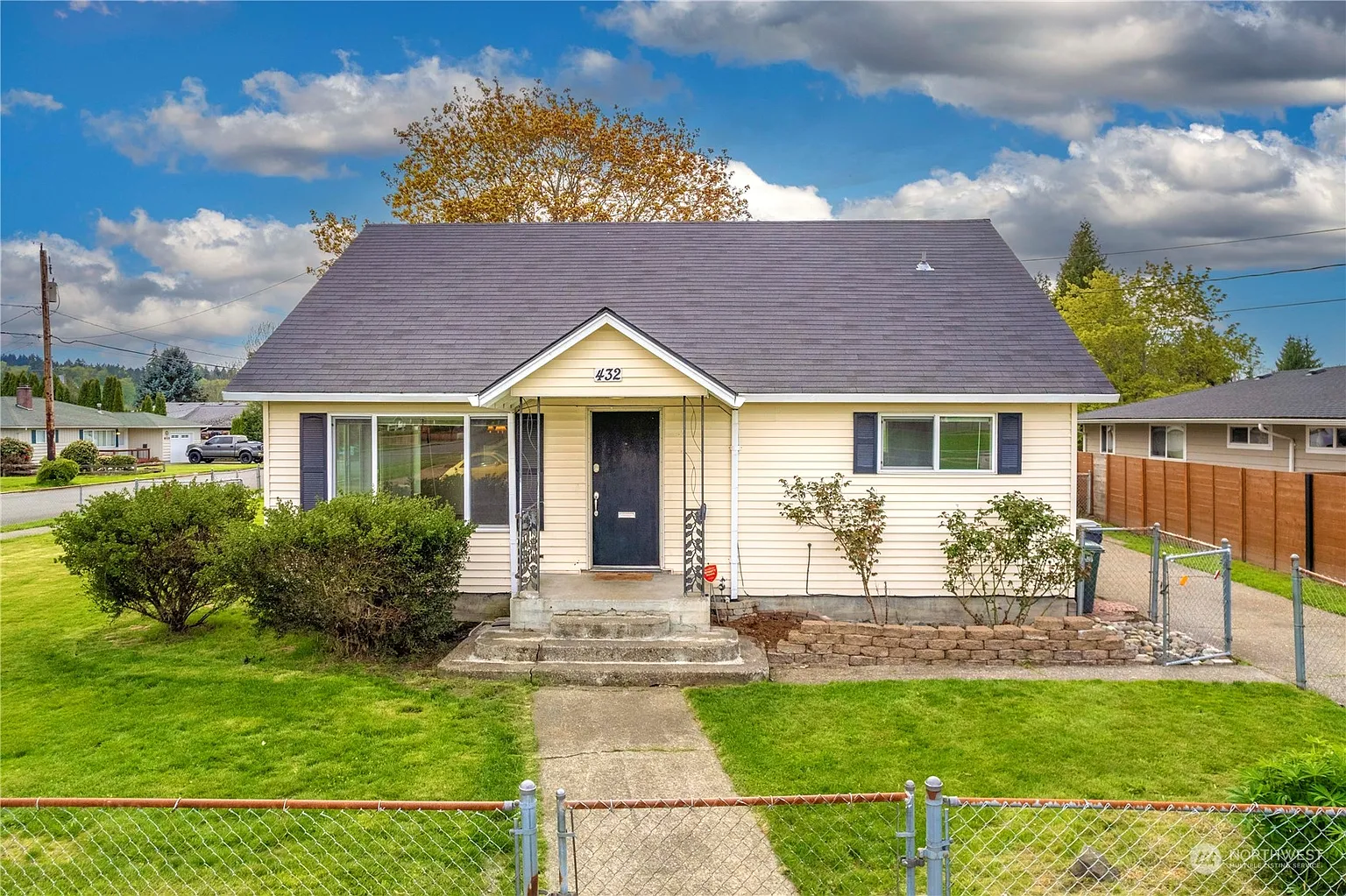 432 12th Street SW photo 1