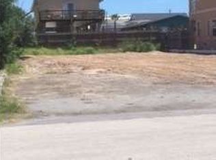 128 E Saturn Ln, South Padre Island, TX 78597