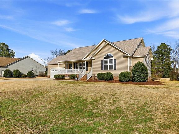 2nd image of 64 Bluestone Dr