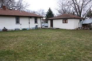 2nd image of 2087 Sloan St N