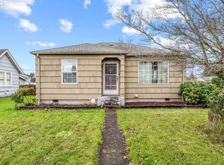 3002 Field St, Longview, WA 98632