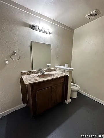 325 E French Pl — Photo 11