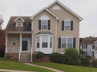 29 Winding Hill Dr, Hackettstown, NJ 07840