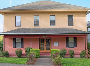 8208 N Edison St APT 4, Portland, OR 97203