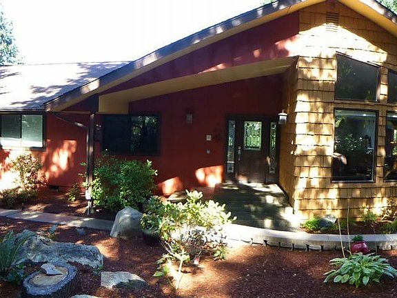 2nd image of 7834 Holiday Valley Dr NW