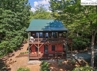 141 Wolf Den Ln, Boone, NC 28645