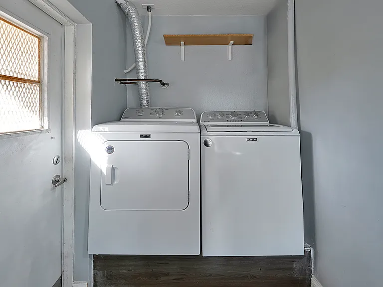 36 Pinetree Dr — Photo 19