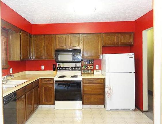 2nd image of 14907 Echo Hills Dr