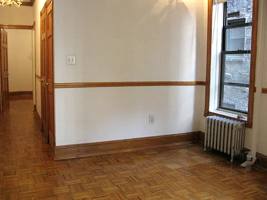 Rented by Urban Real Estate Property Group Inc | media 26