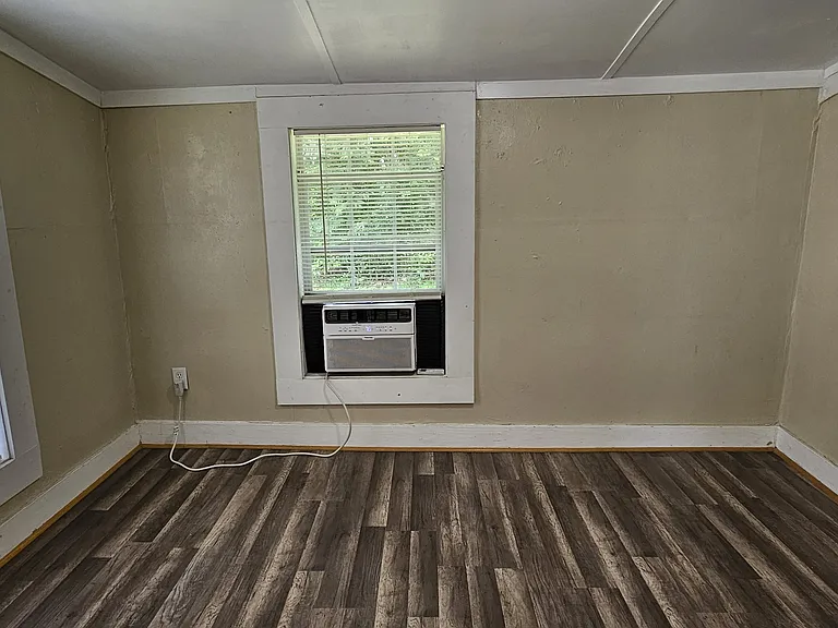 1799 Old Sycamore — Photo 8