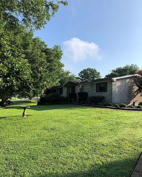 2nd image of 2406 Kimberly Dr