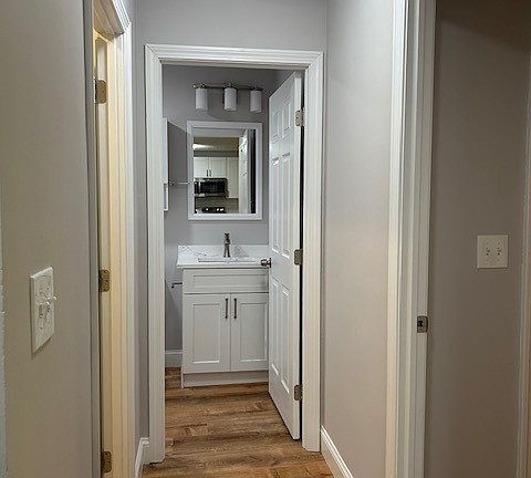 5th image of 76 Oaklawn Ave #217