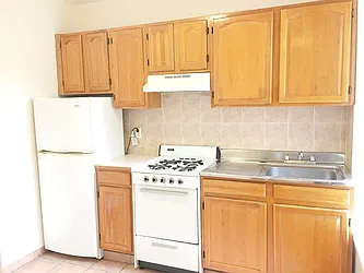 Rented by Bedford Realty USA Corp