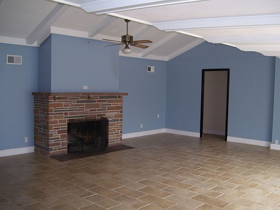 5th image of 2600 Delmar Ave