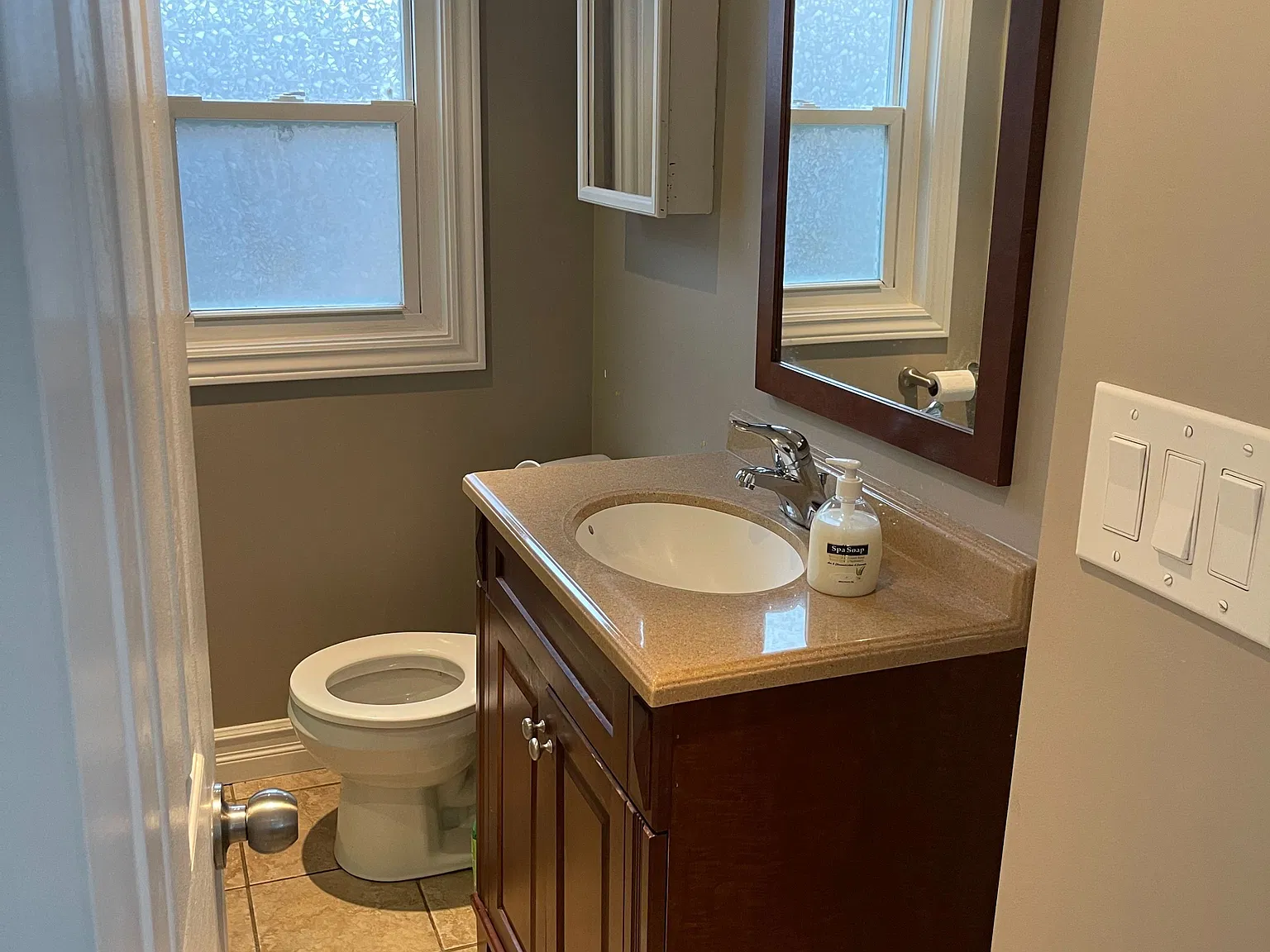 2 bed, $2,300 — Photo 3