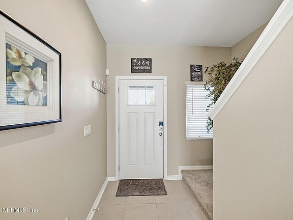 3rd image of 312 ANTHONY Drive