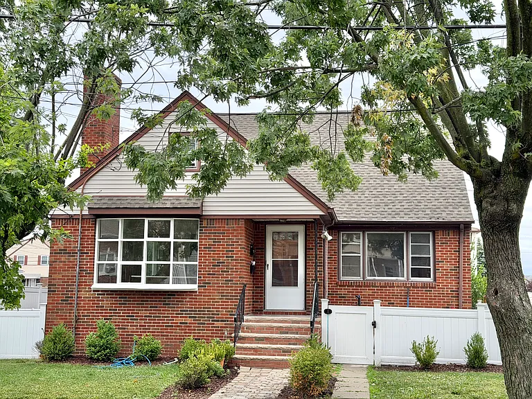 116 Oakwood Ave #1 — Photo 11