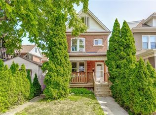 11 Elm St, Hamilton, ON L8M 1Y2