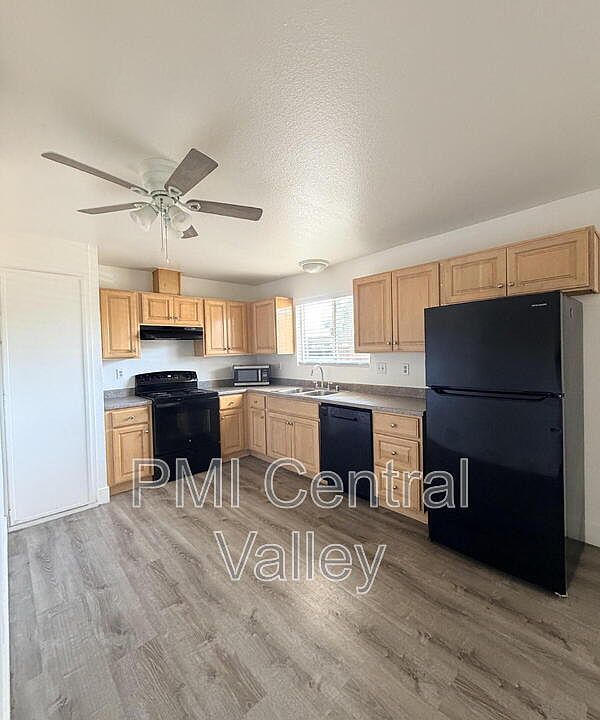 1st image of 111 N Walnut Ave APT 1