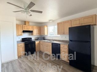 111 N Walnut Ave APT 1, Manteca, CA 95337