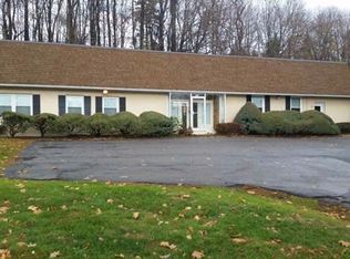 160 Lustig Ct, Walden, NY 12586