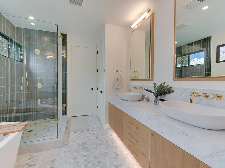 2007 Willow St #1 — Photo 10
