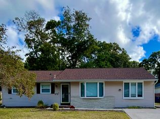 19 Village Dr, Somers Point, NJ 08244