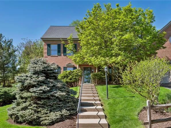 257 Sweet Gum Rd, Pittsburgh, PA 15238