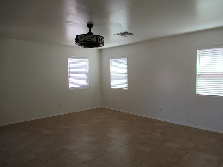 900 W Broadway Ave #49 — Photo 7