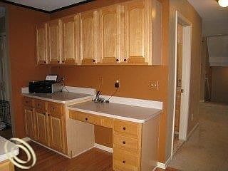 5th image of 430 E Peninsula Ct