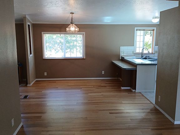 3rd image of 3209 248th Street Ct E