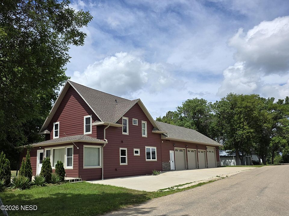 1st image of 318 5th St S