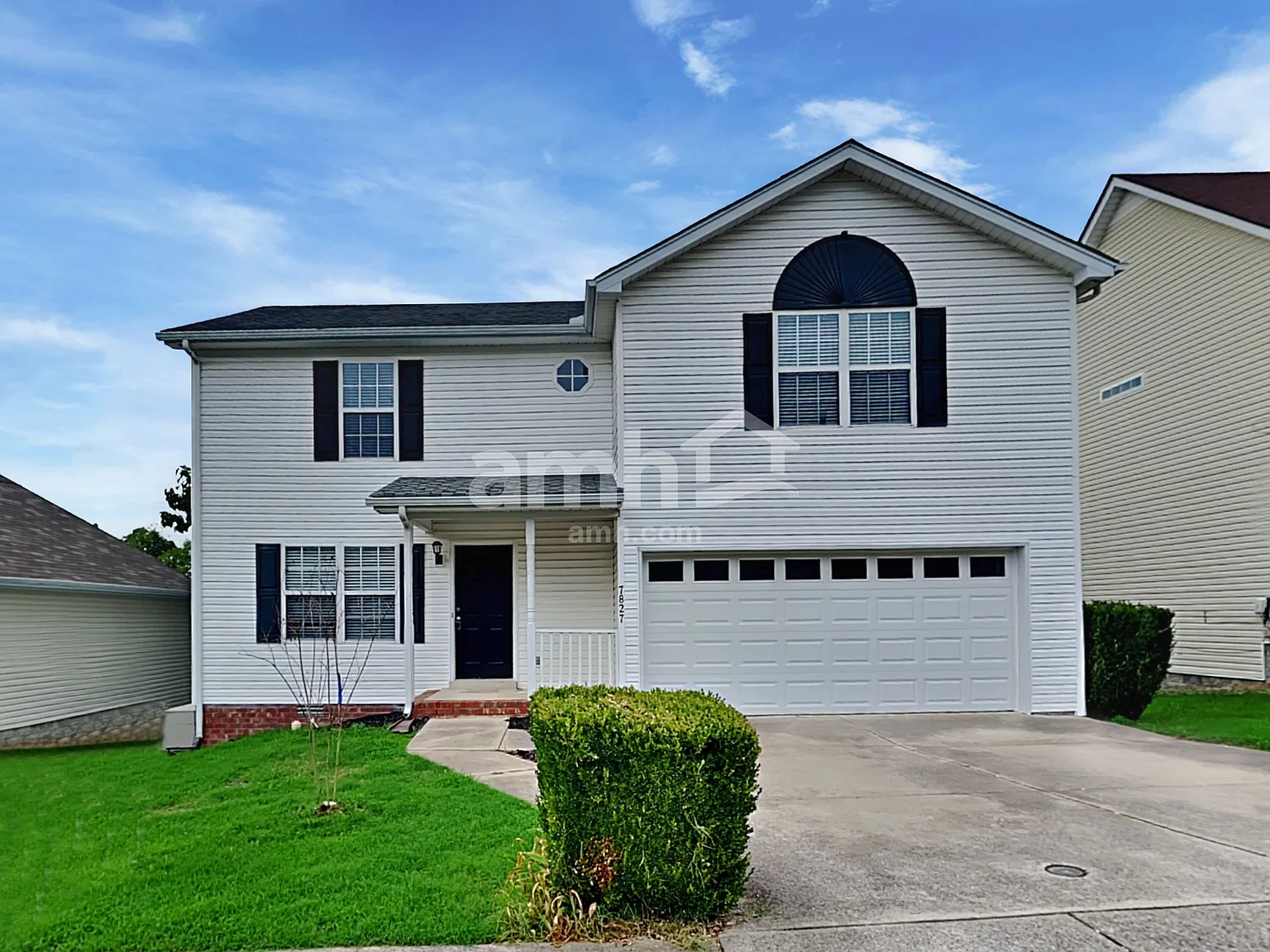 3 bed, 2.5 bath, 1554 sqft, $2,100 — Photo 1
