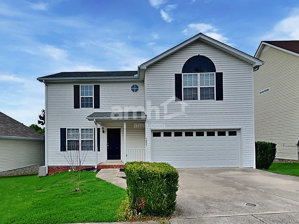 7827 Rainey Dr