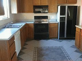 3rd image of 781 E Wildhorse Dr