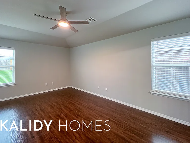 2901 Cider Mill Ln — Photo 10