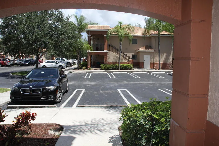 3760 North Jog Road Unit 101 West Palm Beach,... - 101 — Photo 3