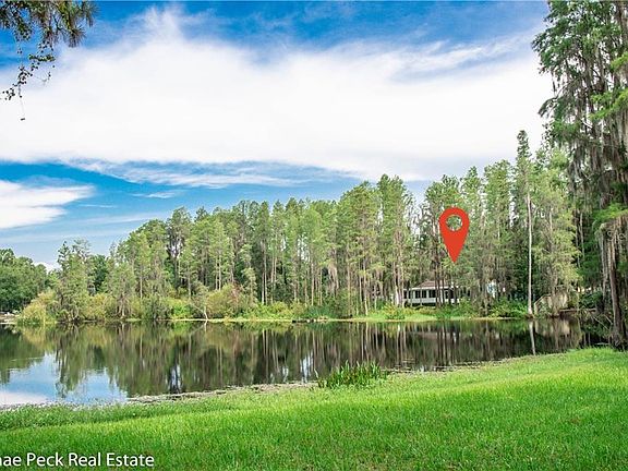 2nd image of 20651 Gardenia Dr