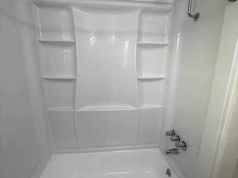 3186-92 Barrington Ave #3186-B — Photo 15