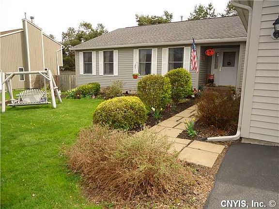 2nd image of 7258 Leafcrest Ln