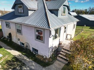 414 Warr St, Lewistown, MT 59457