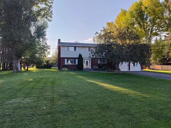 3455 S Crestwood Ln, Idaho Falls, ID 83404